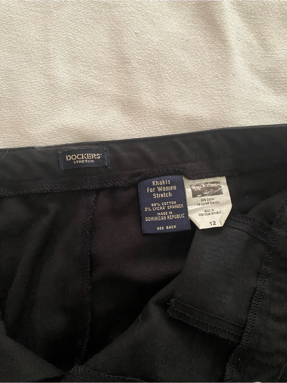 Dockers Black Women's Pencil Skirt - Sleek Workwear